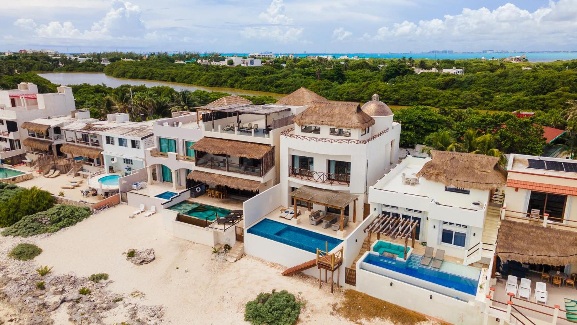 Villa Casa Javi- Ocean Front Located Mid Isla Mujeres Esterno foto