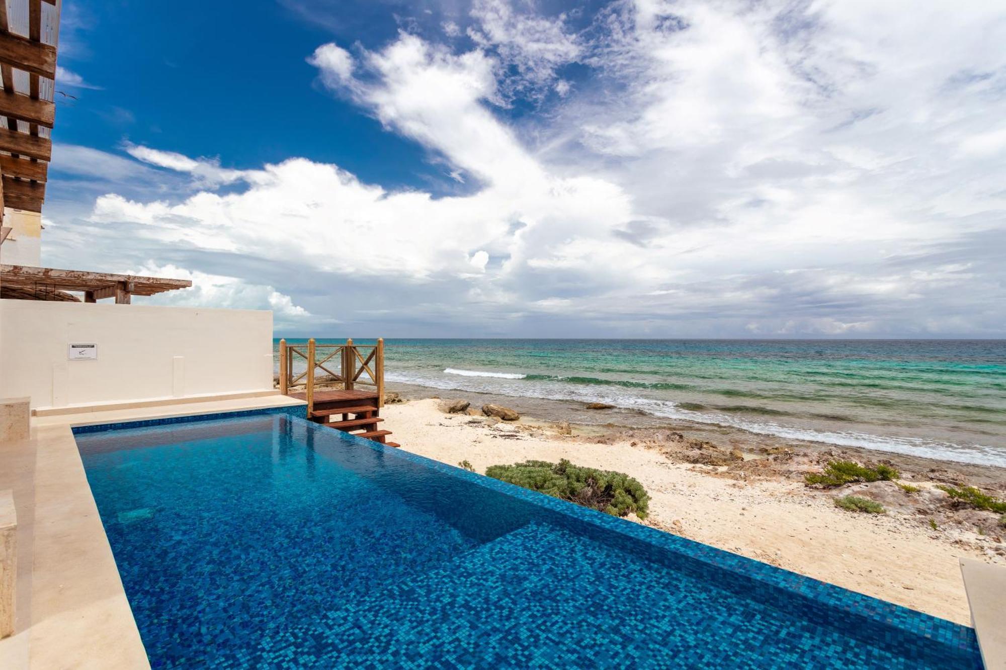 Villa Casa Javi- Ocean Front Located Mid Isla Mujeres Esterno foto